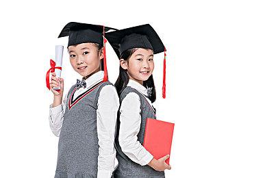 宫崎英高透露个人最喜欢游戏：《黑暗之魂》和《血源诅咒》